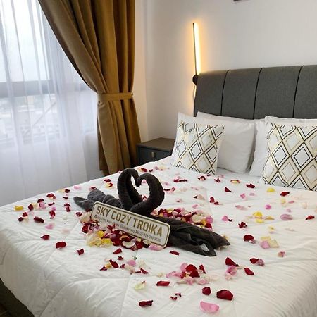 Sky Cozy Troika Residence, 1 Bedroom 4-6 Pax, 2 Bedrooms 6-8 Pax, Pool Vew, Sky & City View, Free Parking, Pool, Unlimited Wifi & Netflix โกตาบารู ภายนอก รูปภาพ